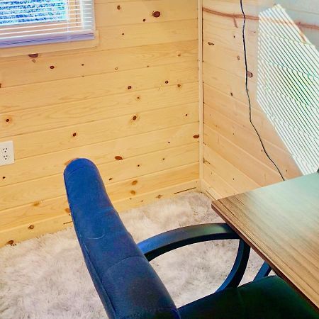 Cute Sedona Green-Certified Cedar Tiny Home คอตตอนวูด ภายนอก รูปภาพ