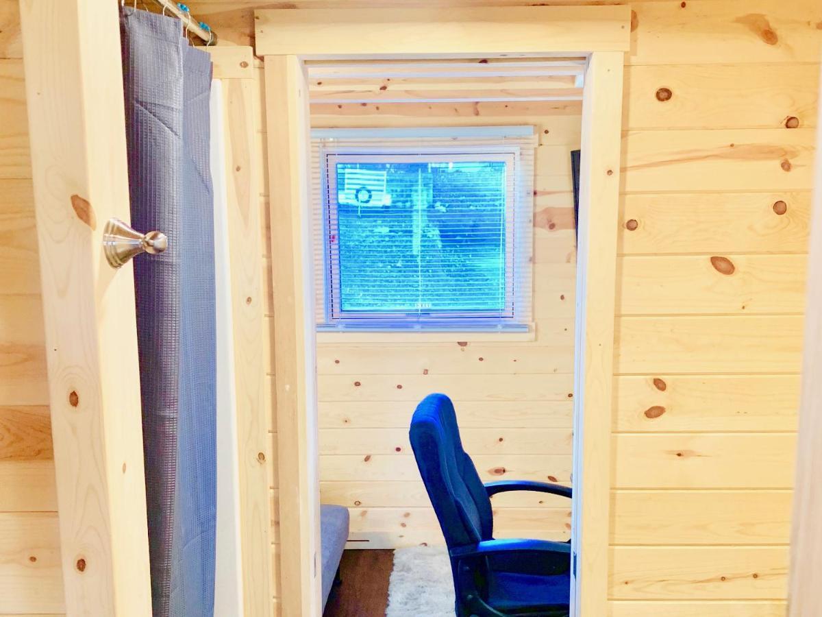 Cute Sedona Green-Certified Cedar Tiny Home คอตตอนวูด ภายนอก รูปภาพ