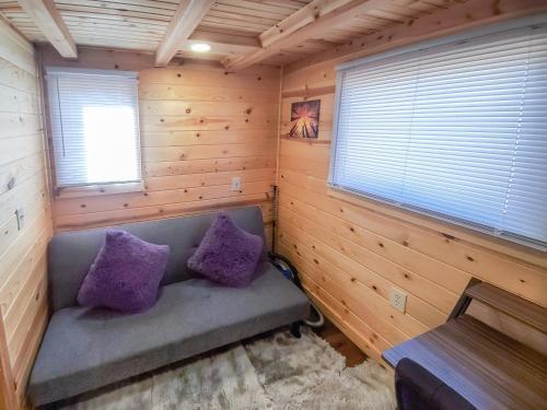 Cute Sedona Green-Certified Cedar Tiny Home คอตตอนวูด ภายนอก รูปภาพ